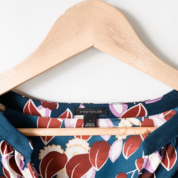 🌱 Ann Taylor Teal + Floral Print Top | Large Flowy Blouse spring - Picture 3 of 14